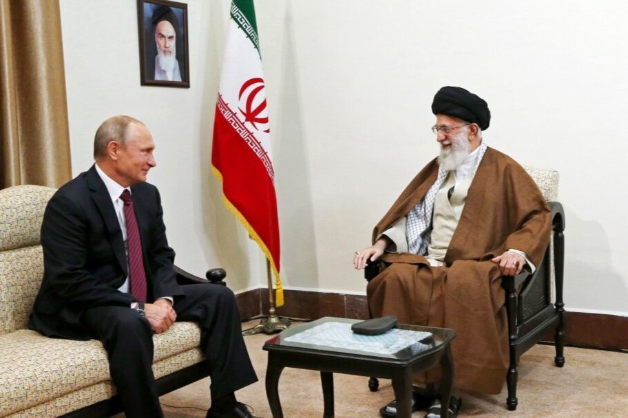 ​"Больше проблем, чем выгоды", - Мюрид рассказал, чем для РФ обернется удар Ирана по Израилю