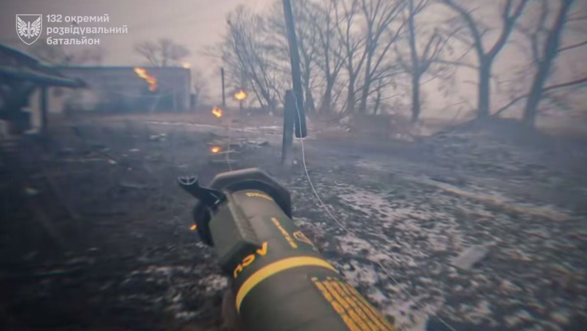 Зрелищный бой разведчиков ДШВ с ликвидацией 20 оккупантов из гранатомета AT-4 показали на видео