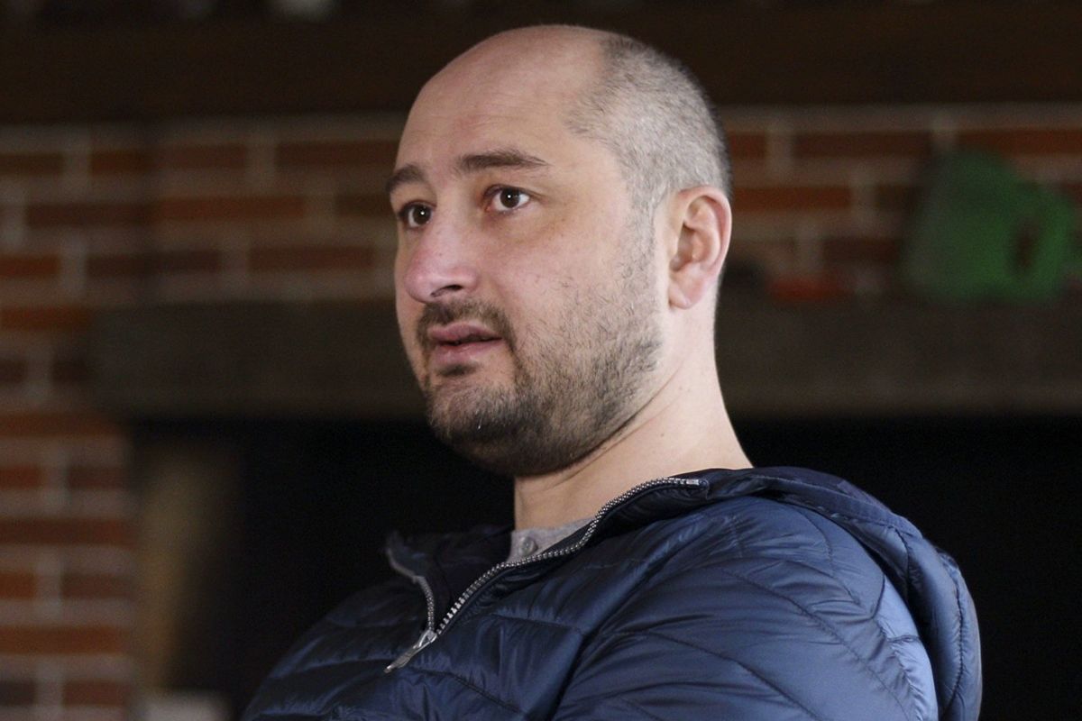 ​Бабченко обратился к россиянам: "Повторения 2014-го не будет, на вас начнут вешать шинели"