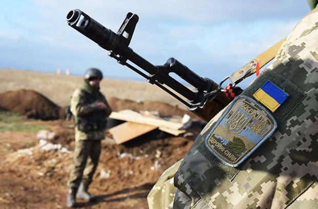 ​Оккупант “поздравил” Донбасс с Пасхой огнем из запрещенных орудий - у сил АТО потери: подробности