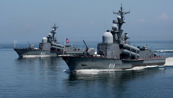 "Сюрприз" от Путина: президент РФ пообещал пополнить флот новыми кораблями с ракетными комплексами