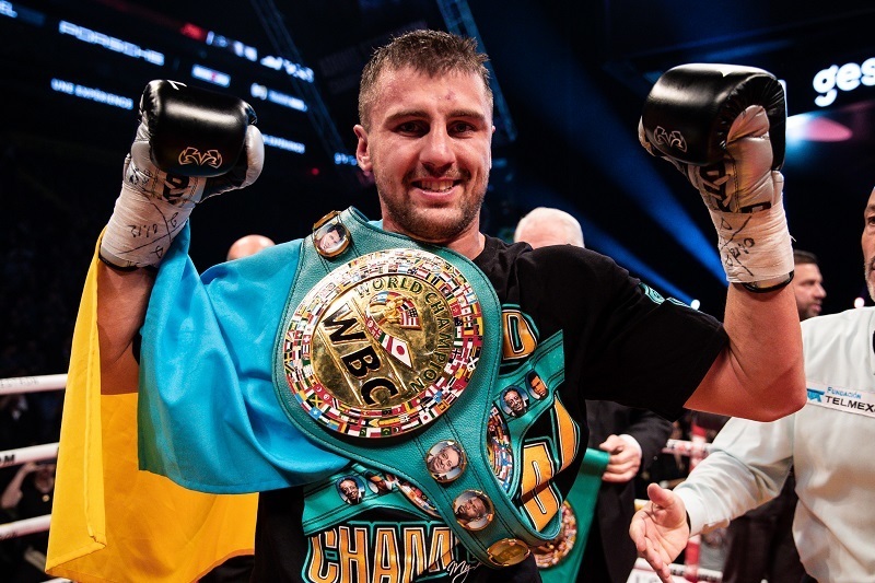 Громкий триумф Украины в боксе - Гвоздик стал нашим четвертым чемпионом мира: "Эта победа - все для меня"