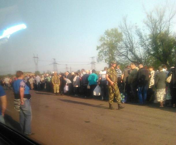 Жители Донецкой области массово покидают оккупированные территории