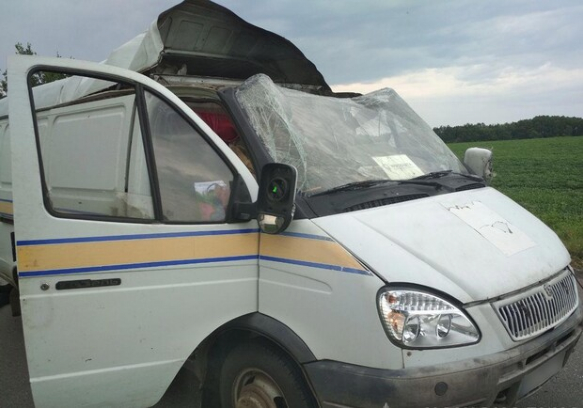 ​На Полтавщине на ходу подорвали и обокрали авто "Укрпошти" – унесли почти 3 миллиона гривен, два человек в больнице
