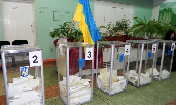 За новый состав Верховной Рады в Минске проголосовали уже почти 50 украинцев