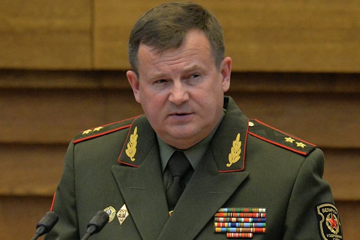 Беларусь готовится к войне: министр обороны после совещания с Лукашенко сделал громкое заявление