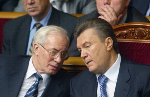 Глава Пенсионного фонда: Януковичу и Азарову Украина пенсии не платит