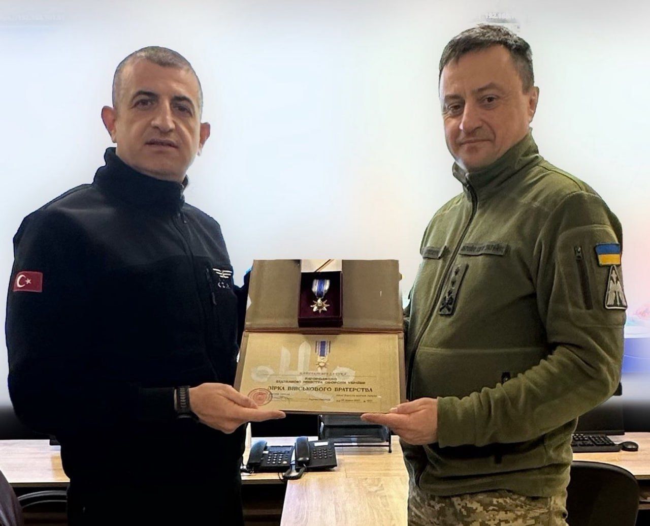 Гендиректор производителя "Байрактаров" получил еще одну награду от Украины