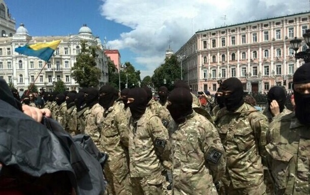 СМИ пообщались со шведами, воюющими в батальоне "Азов"