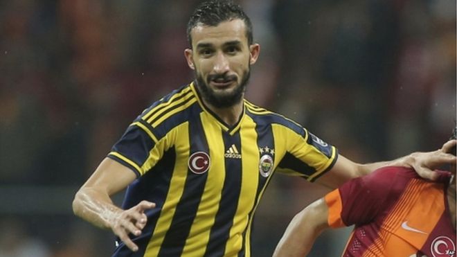 У Туреччині обстріляли відомого футболіста