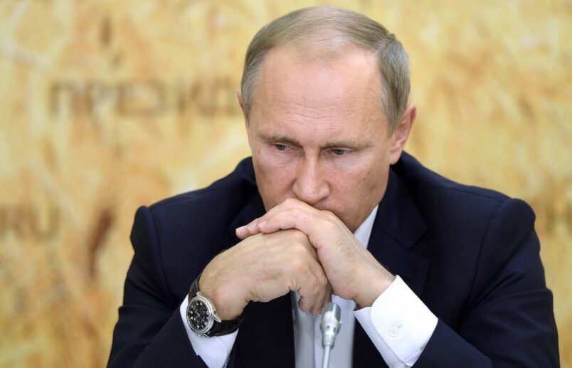 Путин выдал свою подготовку к большой войне: пришлось урезать расходы на медицину и экономику