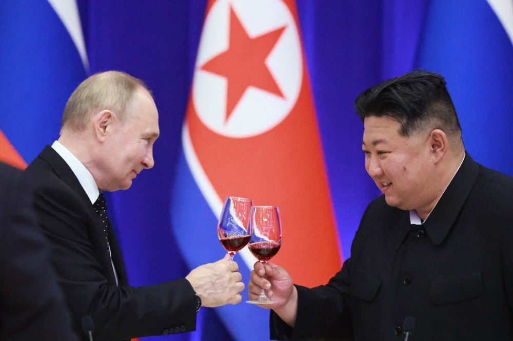 Диктатор КНДР Ким в духе времен СССР поздравил Путина с Новым годом, назвав украинцев "неонацистами"