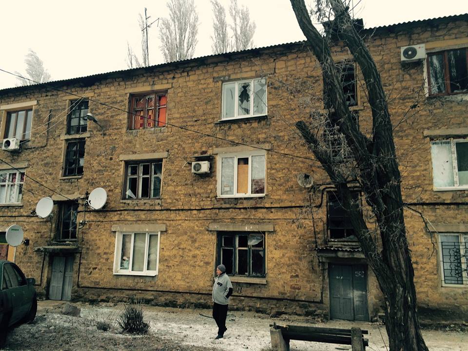 ​Киевский район Донецка подвергся нескольким мощным ударам артиллерии, - очевидцы