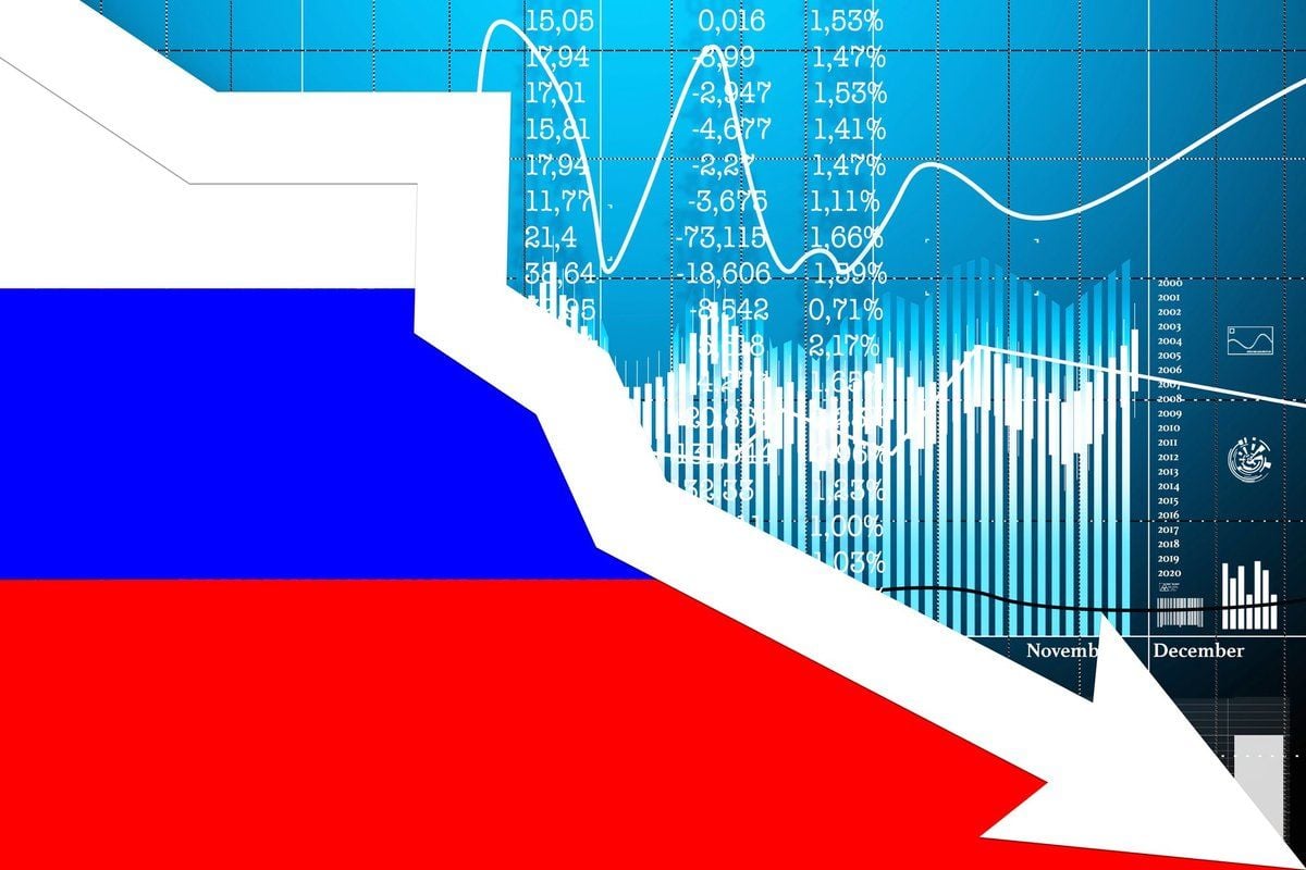 "Россию затягивает в стагфляцию", – прокремлевские экономисты открыто бьют тревогу