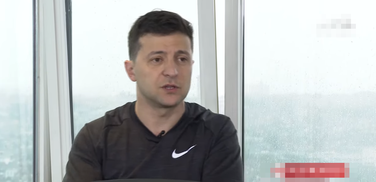Зеленский рассказал, как заставит олигархов помочь Донбассу