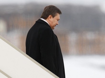 Беглый Янукович пожаловался зарубежным СМИ, что Путин его бросил: живет экс-президент за счет сына и оказался никому не нужен - Der Spiegel