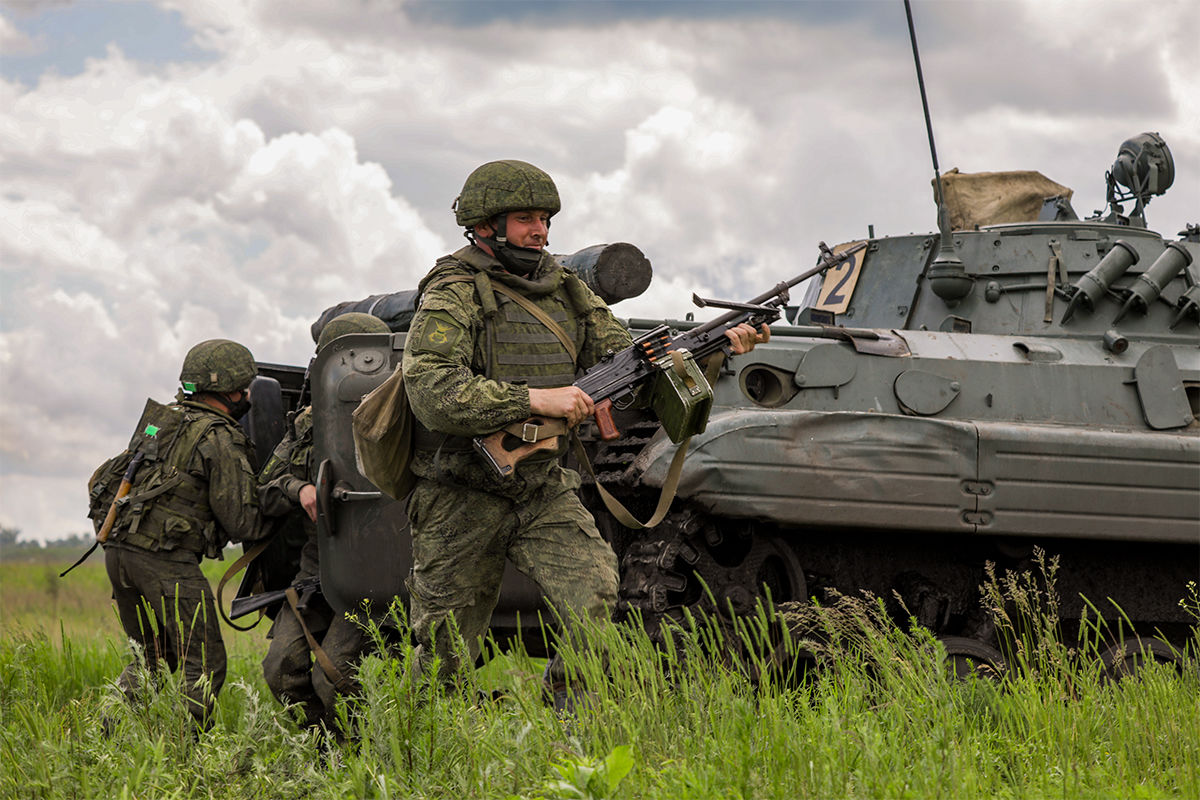 Росія почала відводити частину своїх підрозділів від кордонів з Україною – ЗМІ