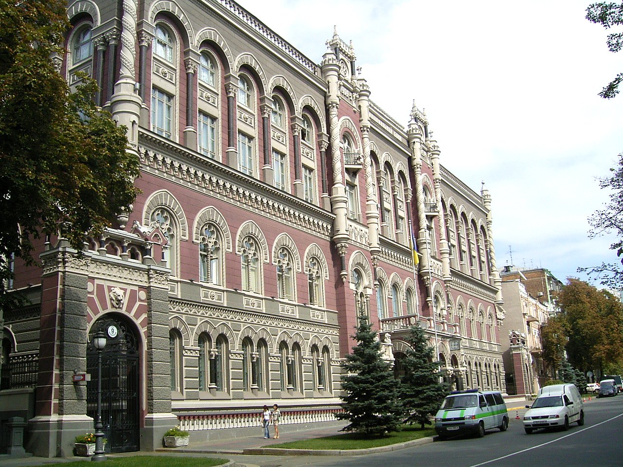 МВД: за разгон митингующих под НБУ уволен начальник Печерского райотдела