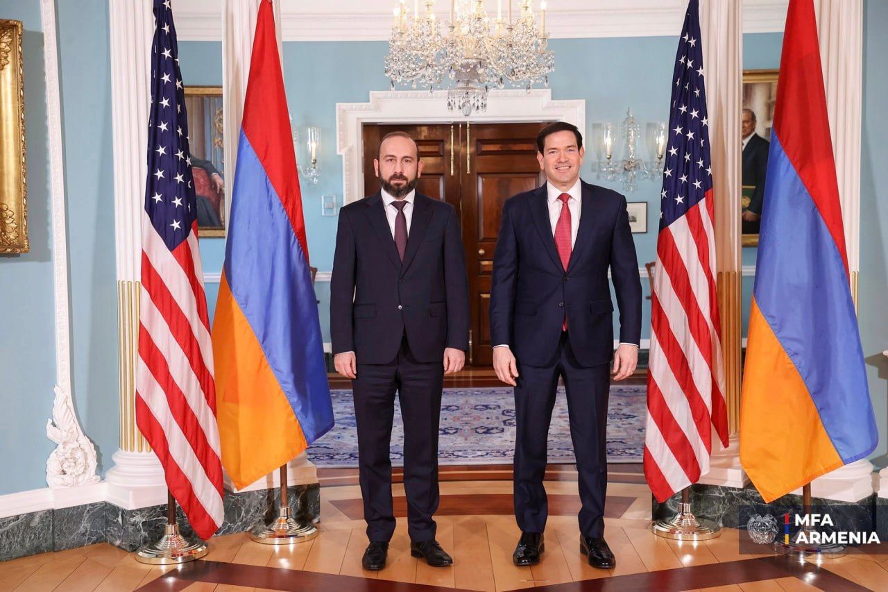 Армения и США оставили Россию за бортом проекта "Маршрут Трампа" 