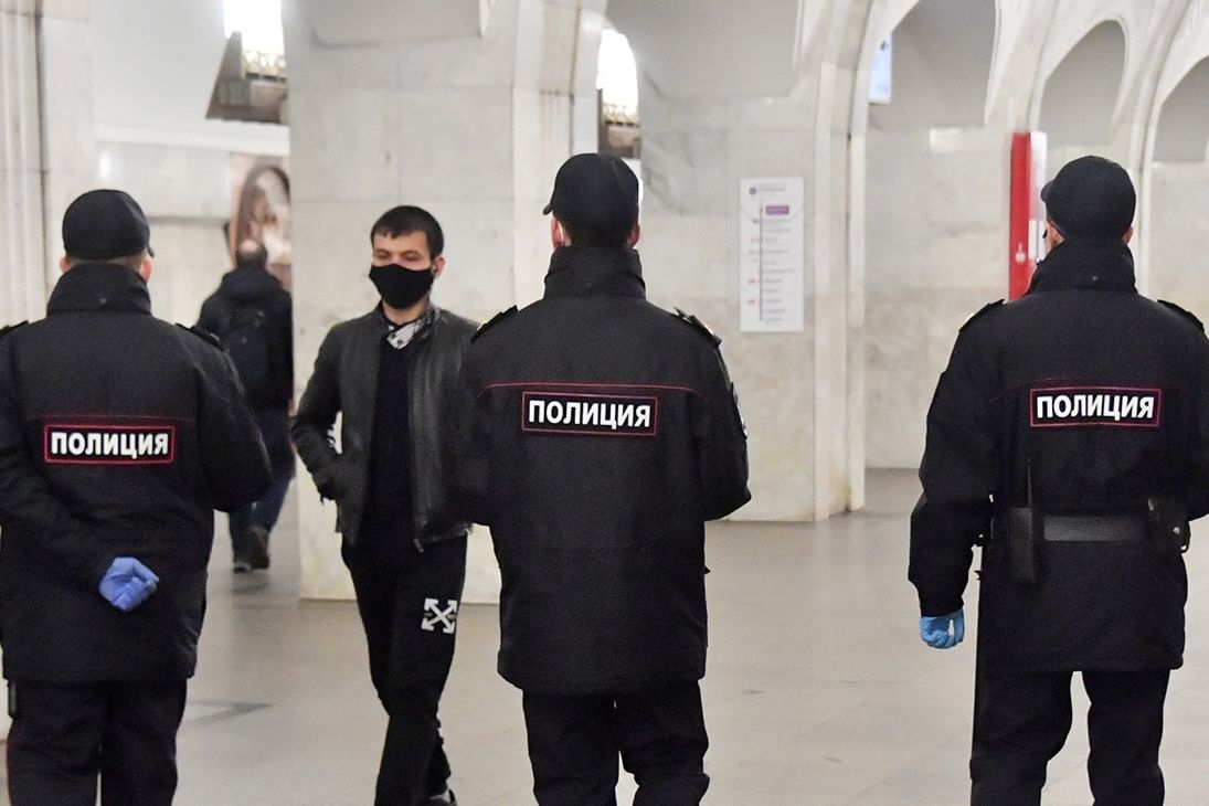 ​Драка с кавказцами в метро Москвы: полиция завела дело на свидетельницу конфликта