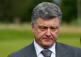 Порошенко: выполнение Минских соглашений позволит возобновить соцвыплаты в Донбассе