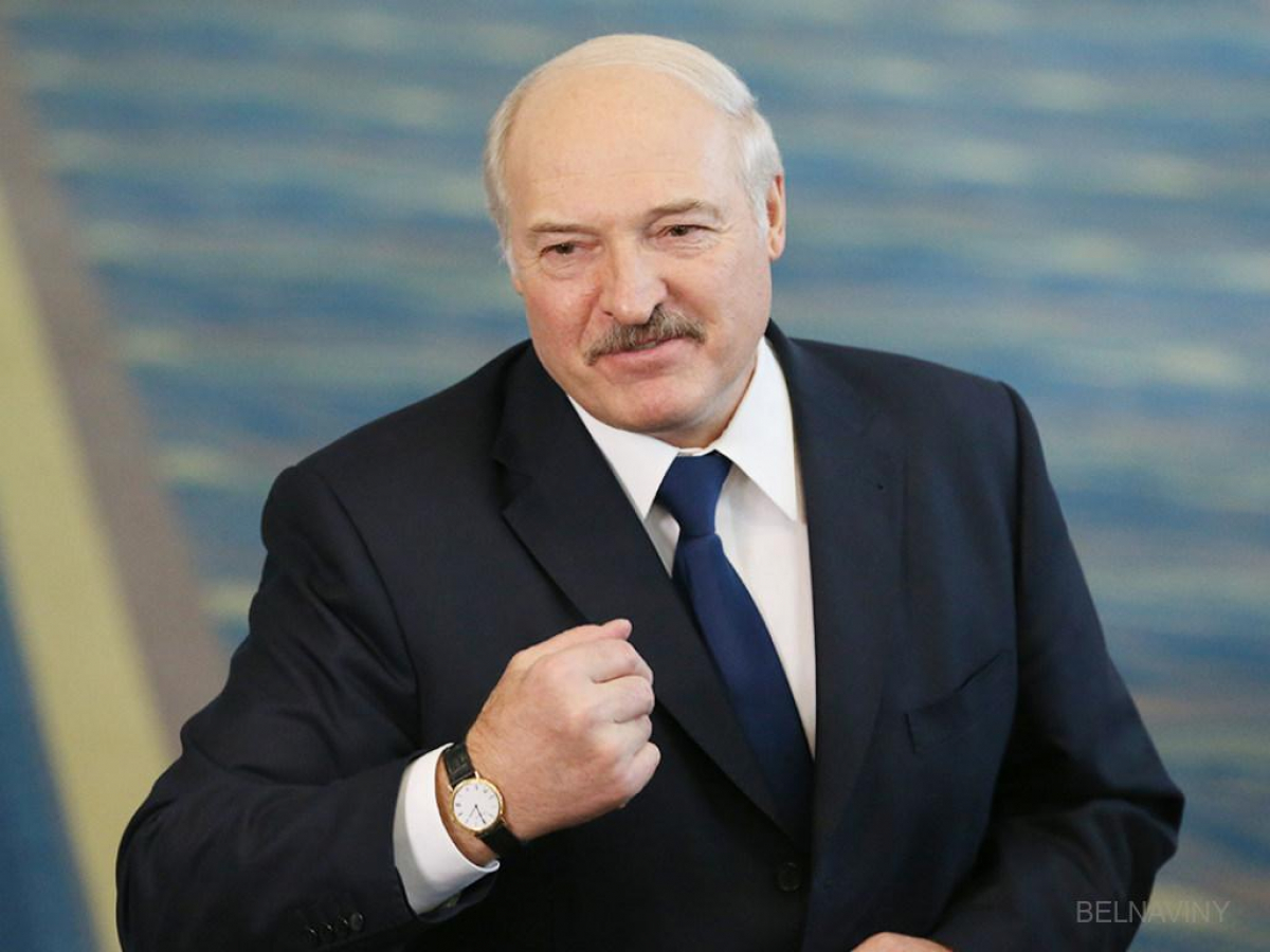 Лукашенко пригласил Зеленского, Путина на 9 мая в Минск: стала известна реакция президентов