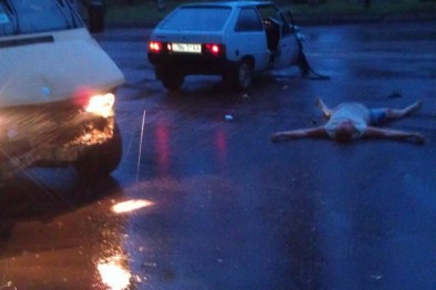 Страшное ДТП в Кривом Роге: два человека вылетели через лобовое стекло