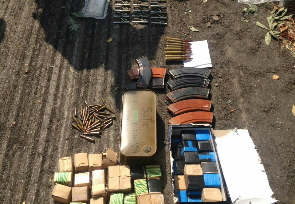 В столице патрульная полиция остановила авто с внушительным арсеналом оружия