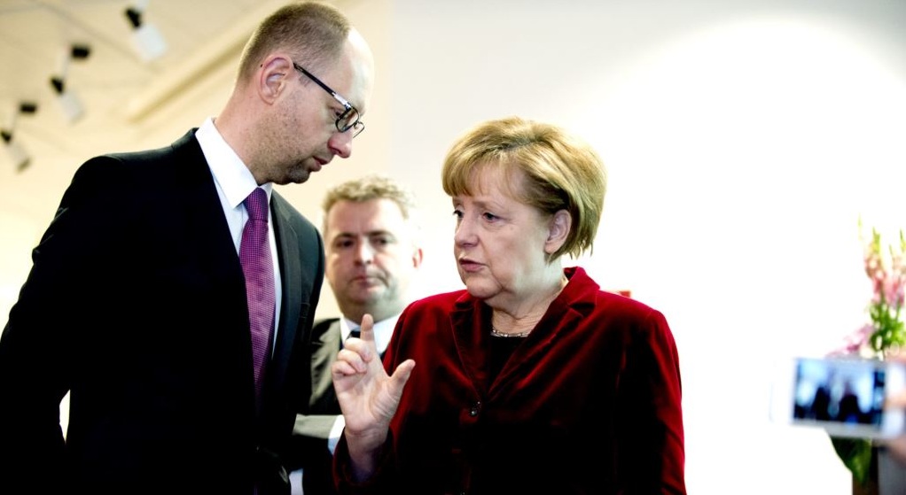 Меркель развеяла надежды на скорое урегулирование конфликта в Донбассе 