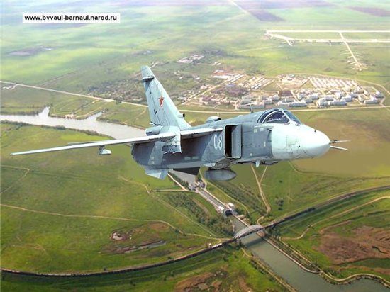 СНБО: у границ Украины замечан самолет-разведчик СУ-24 МР