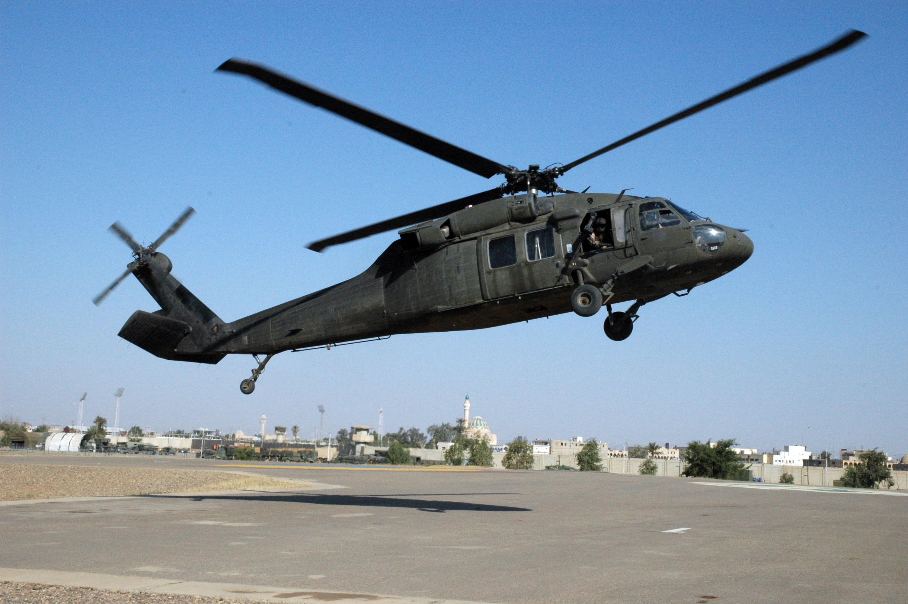 США перебрасывают в Латвию боевые вертолеты Black Hawk