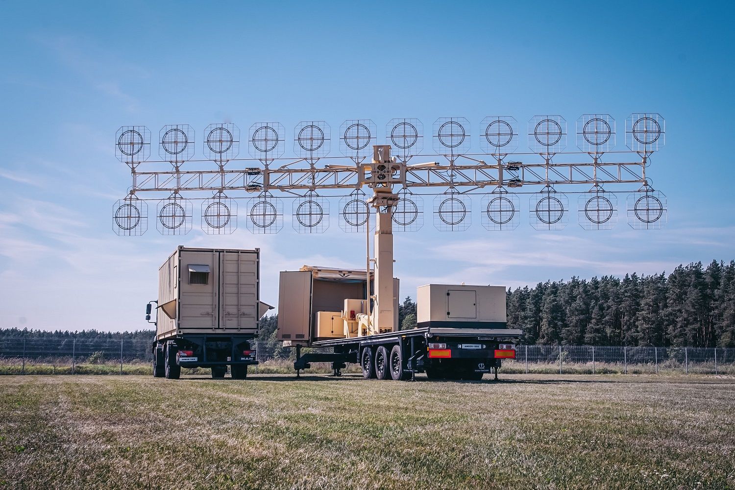 Украина получит 6 радаров AMBER-1800, способных видеть российские ракеты с 350 км