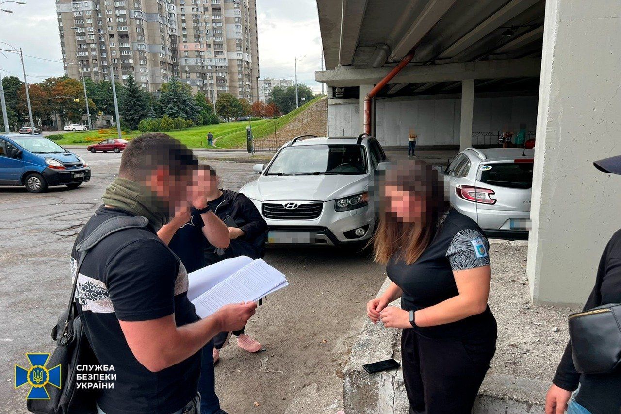 В Киеве арестована информатор РФ: выведывала для оккупантов стратегические объекты в столице