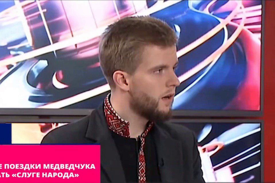 "Слуга народа" объявил "войну" Медведчуку: "Мы сделаем все, чтобы он исчез из политической карты Украины" - подробности