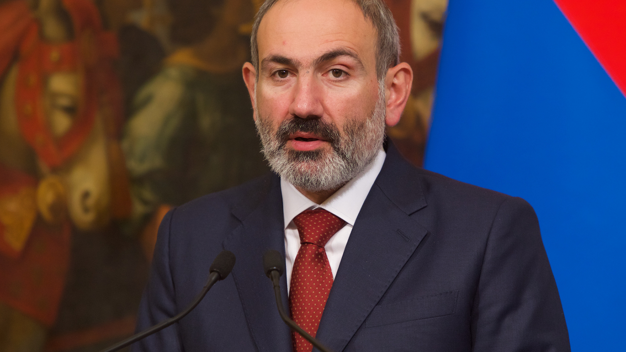 Армения готова к переговорам с Азербайджаном: озвучены условия
