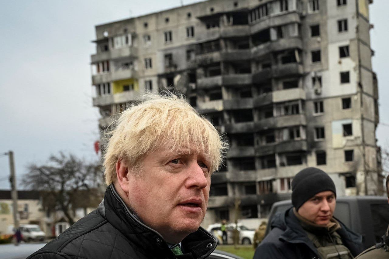 ​Борис Джонсон снова в Украине: экс-премьер Британии посетил Бучу и Бородянку
