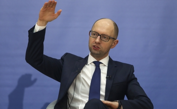 Яценюк предлагает "план Б" для Украины