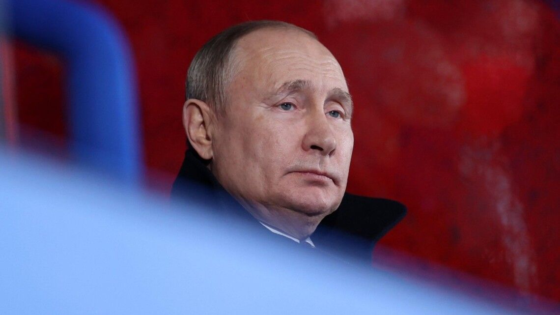 Путін раптово зник: росЗМІ помітили дивну поведінку Кремля