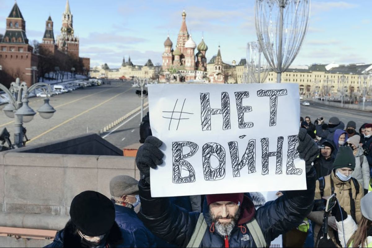 Обвал в два раза: поддержка войны среди россиян упала до исторического минимума