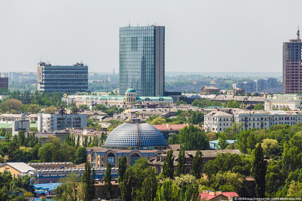 В Донецке и Авдеевке слышны разрывы. Конвой пришел?, - соцсети