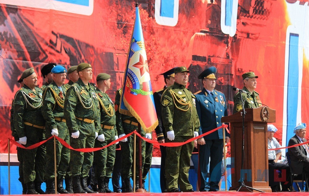 "День победы над здравым смыслом". Луганский блогер поделился грустными размышлениями о Дне Победы в "ЛНР"