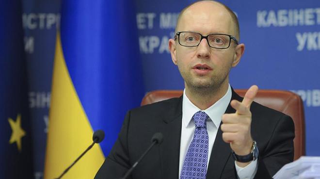 Яценюк призвал все министерства Украины к сотрудничеству с партнерами из МВФ