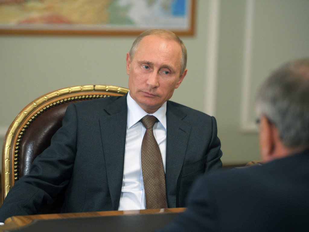 Путин обсудил с Советом безопасности РФ ситуацию в Донбассе, в особенности в районе Донецкого аэропорта