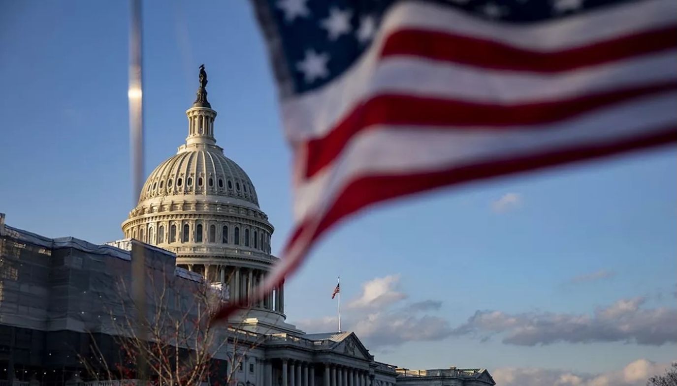 "Взрывные" новости из США: Палата представителей одобрила новую военную помощь для Украины