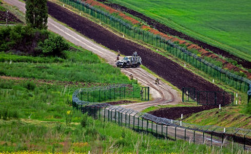 ​Украина медленно, но упорно отгораживается от агрессора: уже 14% украино-российской границы оборудованы неприступной "Стеной"