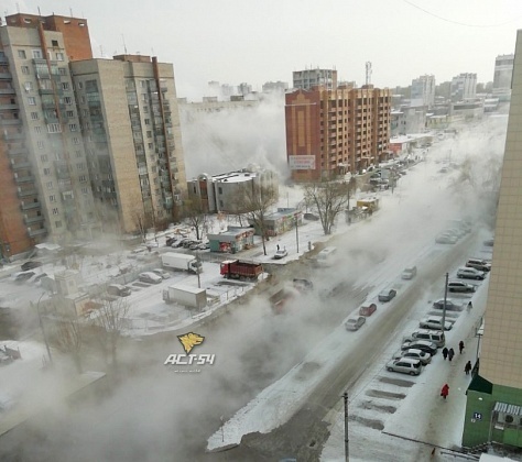 В России город затопило кипятком: вода заблокировала дома, есть пострадавшие с сильными ожогами - фото и видео