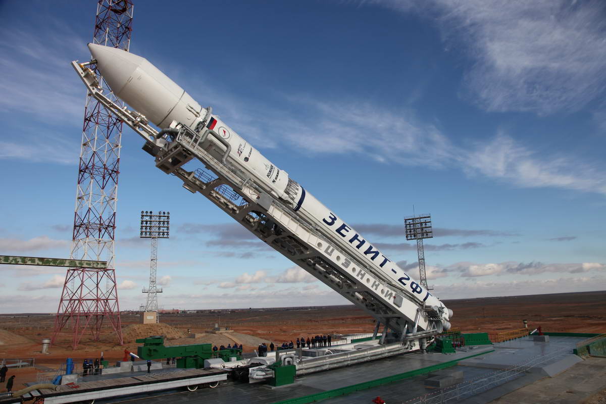 Поддерживать имидж космической державы все сложнее: российская корпорация планирует купить у Украины ракеты-носители