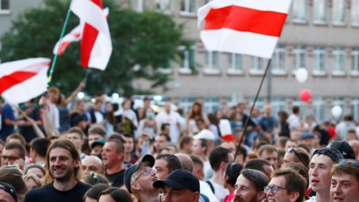 В Беларуси предложили лишить русский язык статуса второго государственного