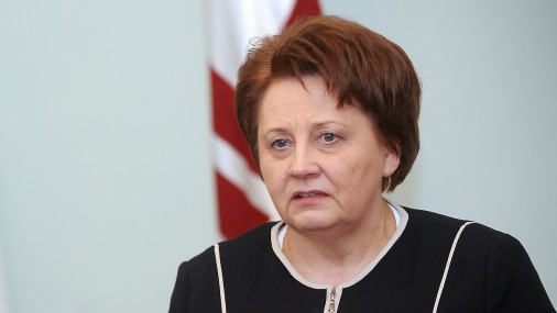 Премьер Латвии выступила за ужесточение санкций против России