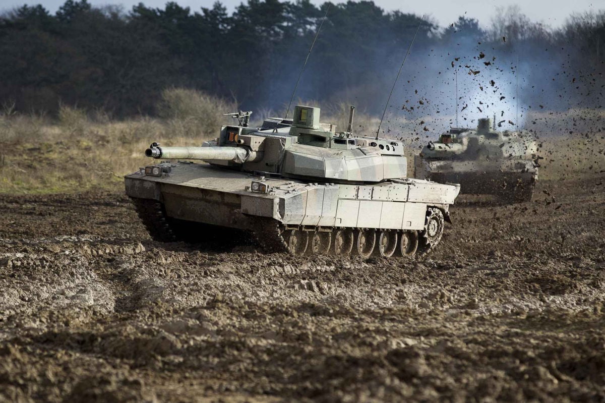 ​Politico: во Франции знают, как подтолкнуть Шольца начать поставки Украине танков Leopard 2